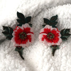 Set of 4pcs (pair)   60pcs bulk lot   Peony flower embroidered  sewing  on  patch    6x9cm