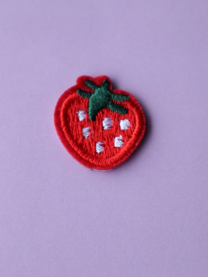 Set of 10pcs 20pcs 100pcs bulk lot small tiny mini red strawberry embroidered iron on patch about 2.5cm 1inch wholesale image 3