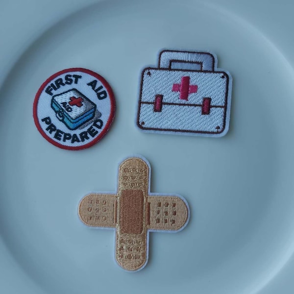 Set of 3pcs 12pcs Bulk lot   first aid medical bag Plaster band-aid  embroidered iron on patch   badge    about 5-6cm