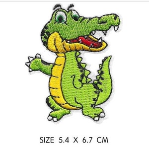 Set of  3pcs 12pc bulk lot  cartoon crocodile alligator embroidered  iron on sewing on  patch   5-7cm 2-3inch