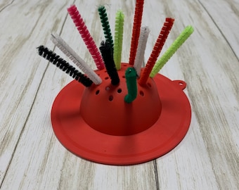 Pipe Cleaner Vertical Threading Toddler Busy Bag