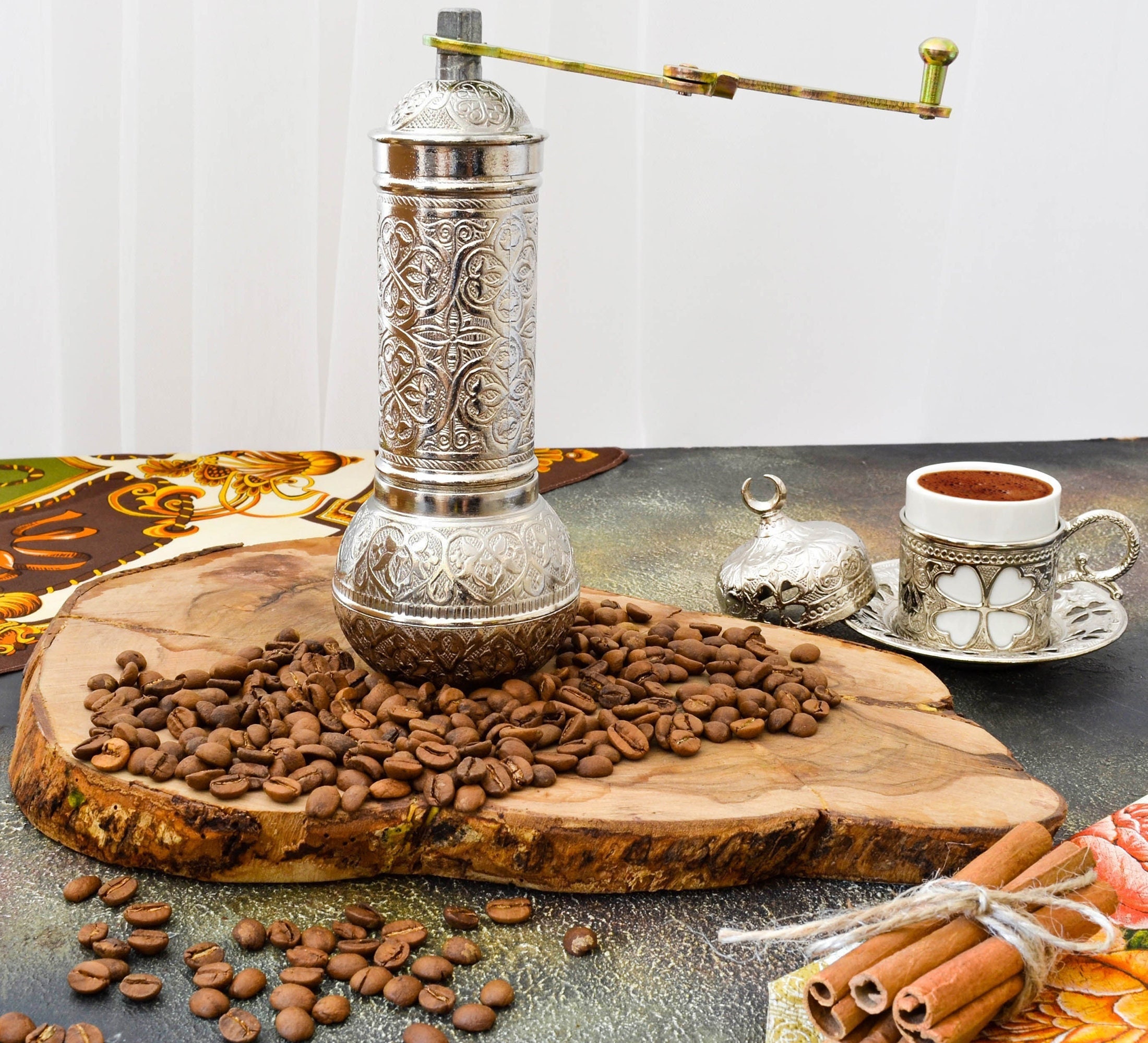 Premium Turkish Grinder – Handmade Pepper Mills