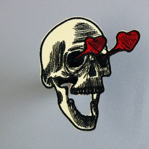 love skull patch, red heart patch, iron on patch ,embroidered patch,sew on patch,applique,