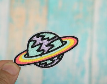 tiny rainbow planet patch,rainbow patch,planet,iron on patch ,embroidered patch,sew on patch,applique,