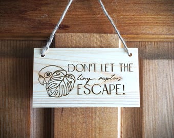 Green Cheek Conure welcome sign | Conure | greeting sign| wooden sign
