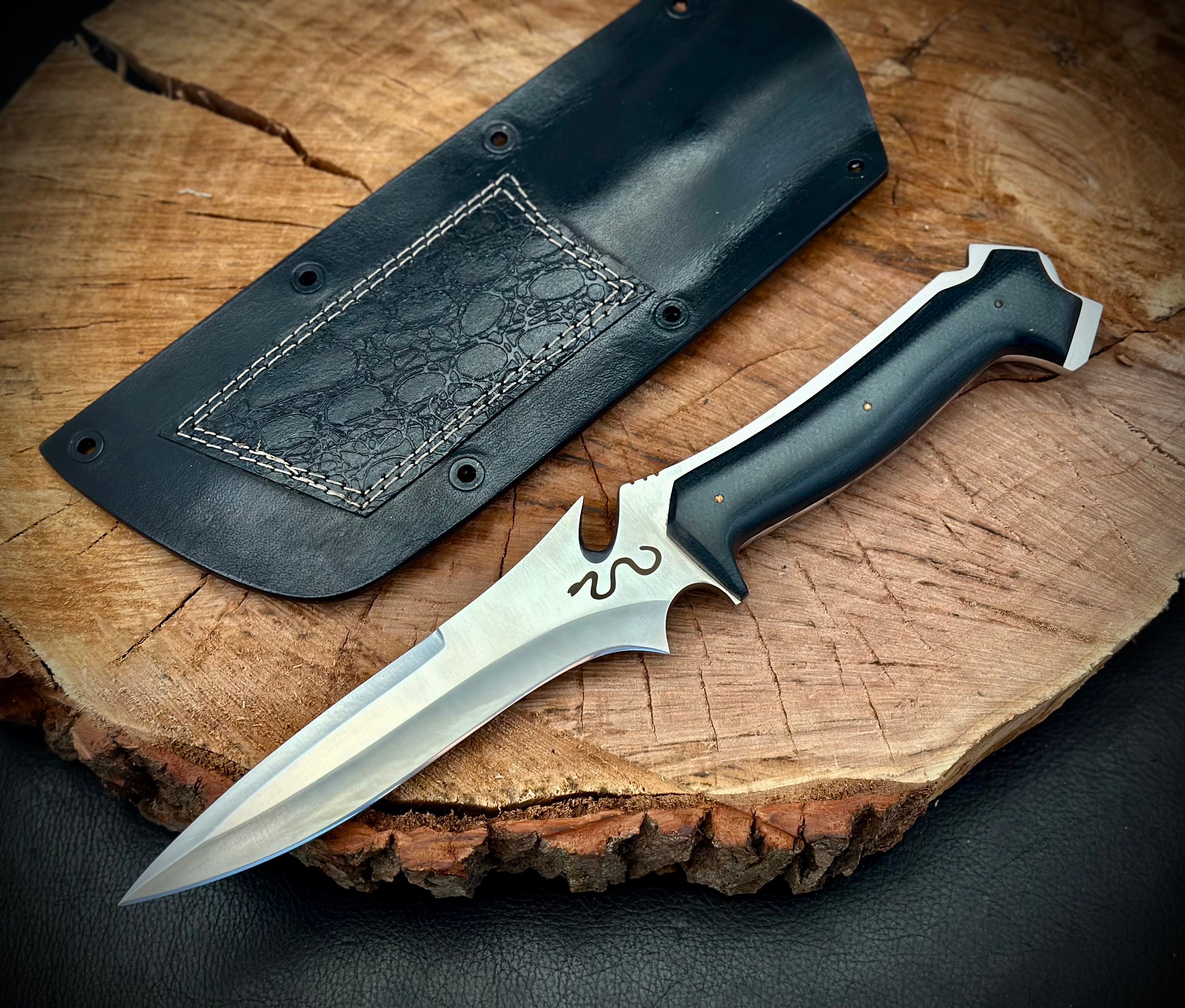 Resident Evil 4 Krauser Knife - bomchecker