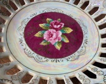 Compota vintage Ucagco Japan Rose – Dulcera con pedestal iridiscente (años 40-60) Estilo mediados de siglo (MCM)