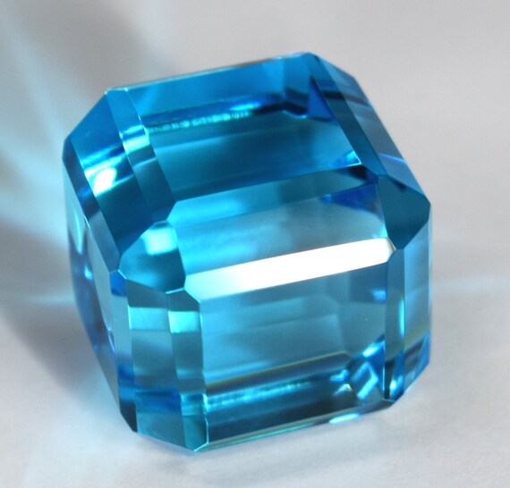 Aquamarine gemstone store for sale
