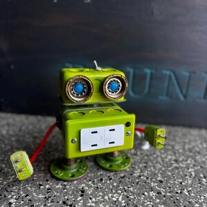 Robot Lamp with USB and Type C Chargers