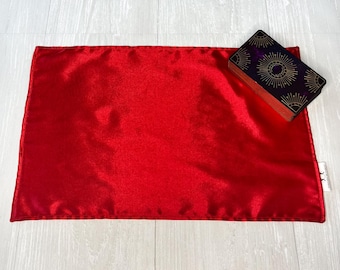 Small Red Satin Altar Cloth, Tarot Reading Cloth, Ritual Cloth, Rune Casting, Tarot Reading Supplies, Divination Tool, Witch Altar Decor
