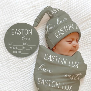 BABY NAME SWADDLE -Baby Boy Gown Knotted Hat Set Personalized Newborn Baby Boy Coming Home Outfit Hospital Photo Outfit Sign Prop