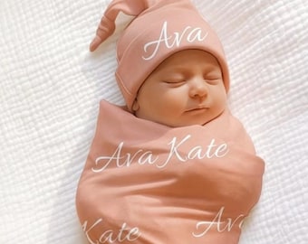 BABY NAME Swaddle - Baby Boy Swaddle And Hat Set Personalized Newborn Baby Girl Coming Home Outfit Hospital Photo Receiving Blanket