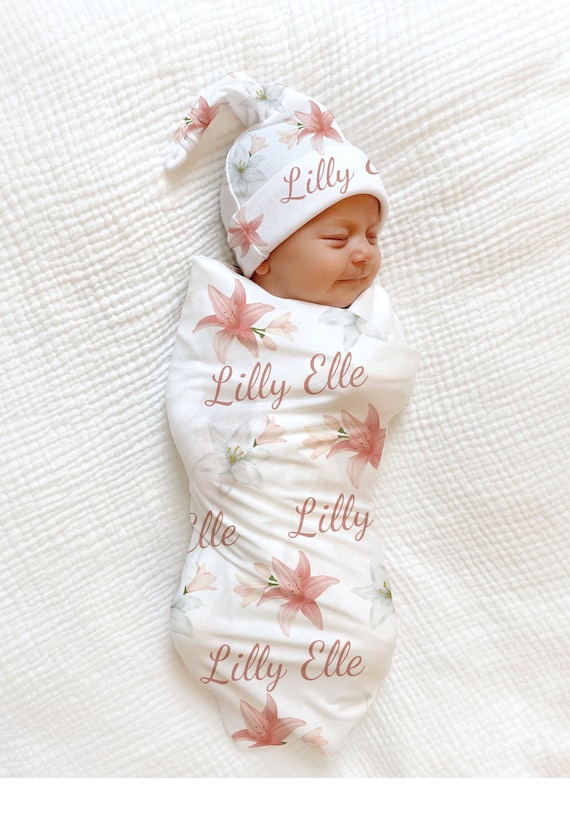 LILLY SWADDLE Baby Name Blanket Floral Newborn Baby Girl Coming Home Outfit Flower PERSONALIZED Baby Shower Gift Hospital Photo Outfit Etsy Canada