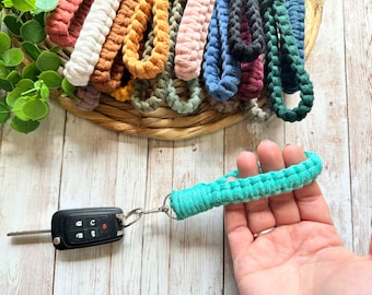 Mini Macrame Wristlet, Finger Wristlet, Key fob holder, Boho Keychain, Gift for teenager, Handmade Keychain, Gifts for mom, Boho gifts, keys