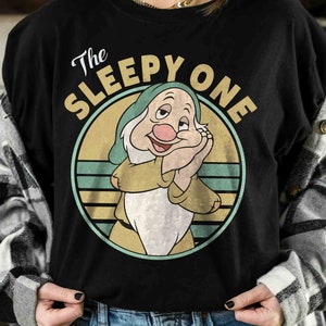 Retro 90s Vintage The Sleepy One T-shirt, Disney Snow White And Seven Dwarfs Matching Tee, Disneyland Family Holiday Vacation 2024 Gift
