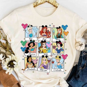 Cute Disney Princess All Characters Group Take Photos Retro Shirt, Magic Kingdom Unisex T-shirt Family Birthday Gift Adult Kid Toddler Tee