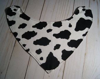 Cow Print Bandana Bib/Cow Bib/Black and White Bib/ Bandana Bib/Baby Bandana Bib/Cow Print Bib/Baby Bib/snap tab bibs