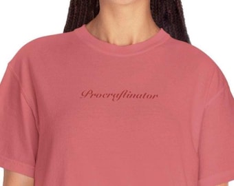 Procraftinator T-shirt: Rolig hantverkströja för hantverkare