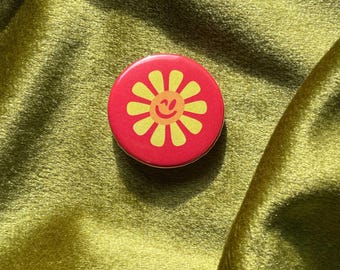 Retro Daisy Flower Pin, Funny Button Accessory