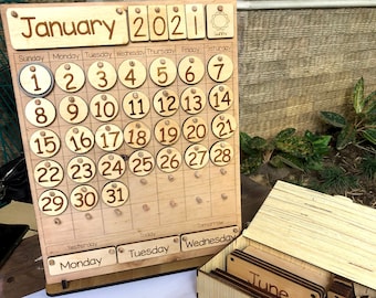 DIGITAL FILE: Wooden Montessori-inspired calendar