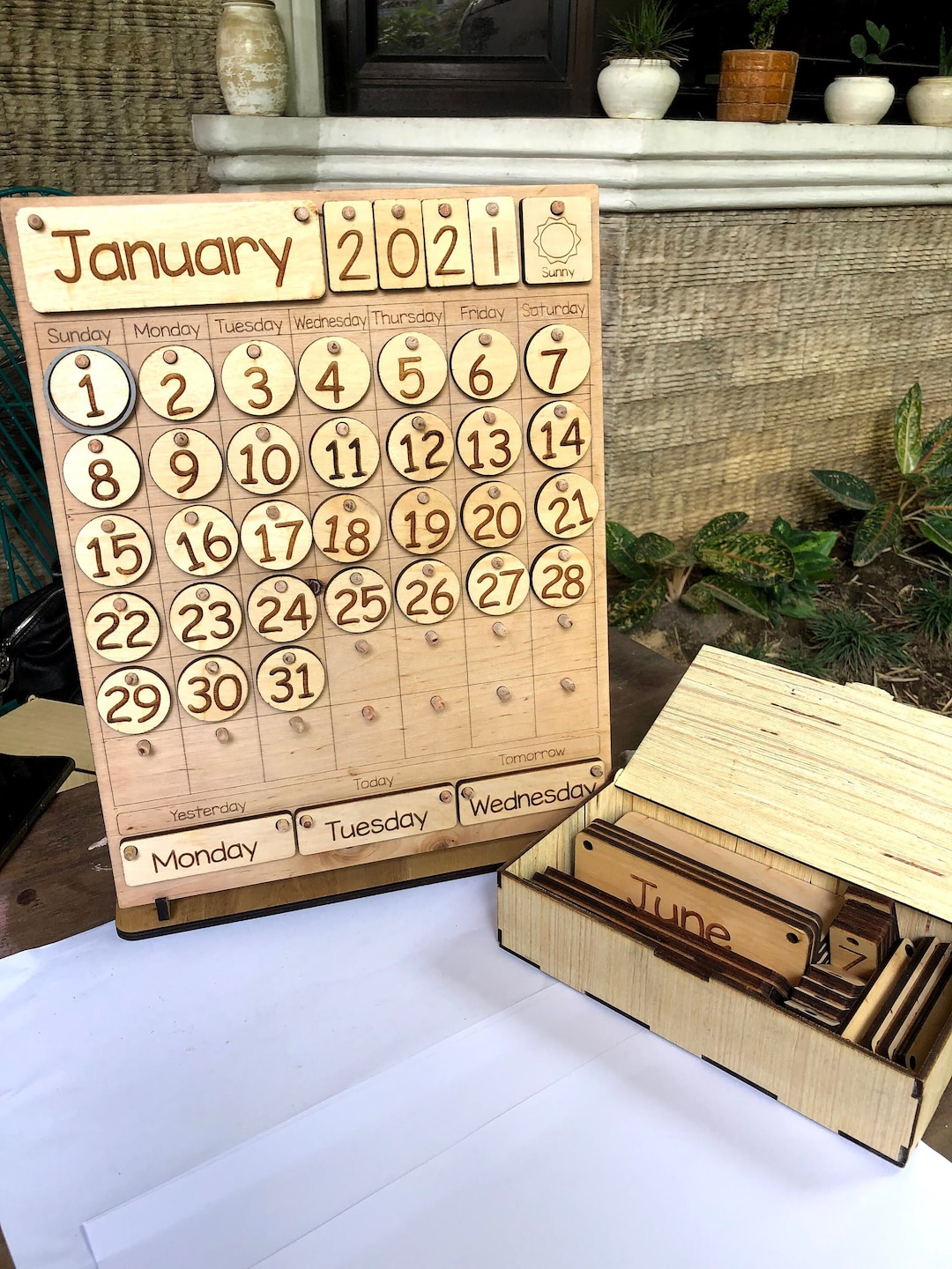 DIGITAL FILE: Wooden Montessori-inspired Calendar - Etsy