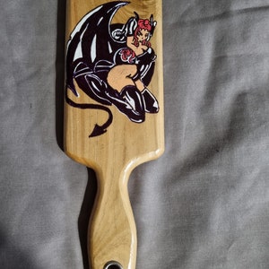 Paleta de súcubo bebé