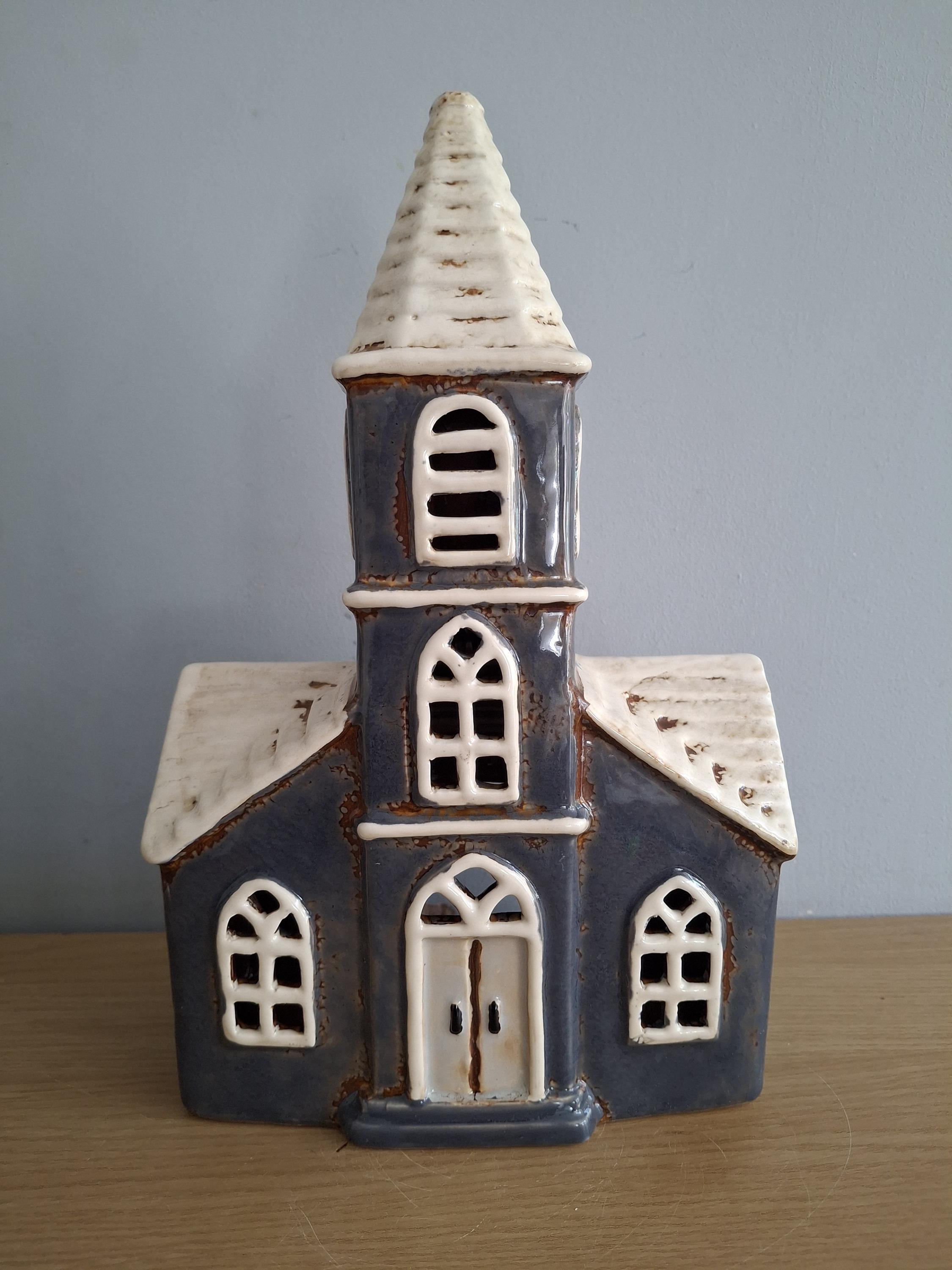 White ceramic village church - Etsy 日本 確認用ヴィレッジハウス