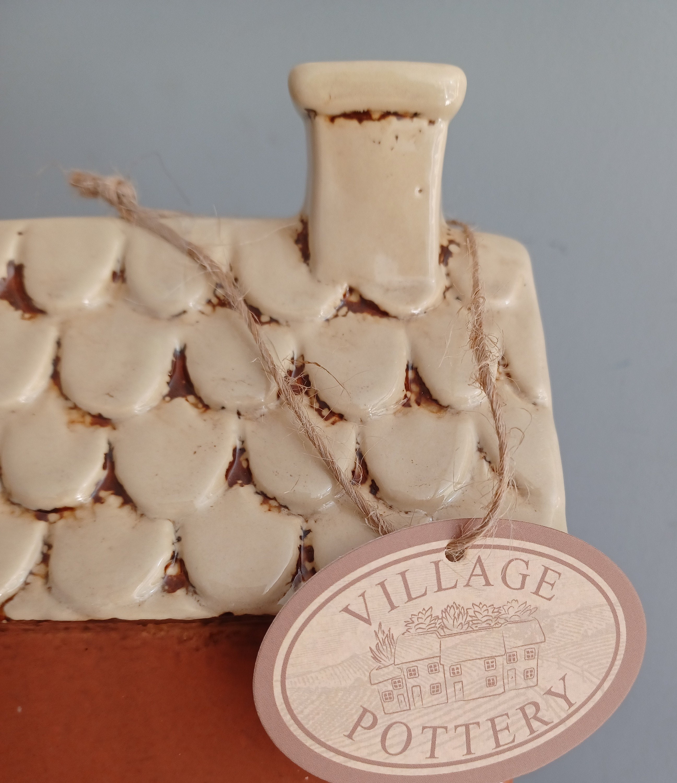 Photophore Maison Village Pottery - Céramique Vert D'eau Et Blanc - 16x10x27cm - Décoration Ambiance Chaleureuse