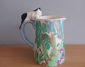 Small CAT JUG Porcelain Milk Cream Jug With Gift Box Gift Accessory 11cm Tall Free UK Postage