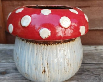 Fairy Toadstool PLANTER Plant Pot Ceramic Ornament Gift Medium 15 X 15cm Free UK Postage