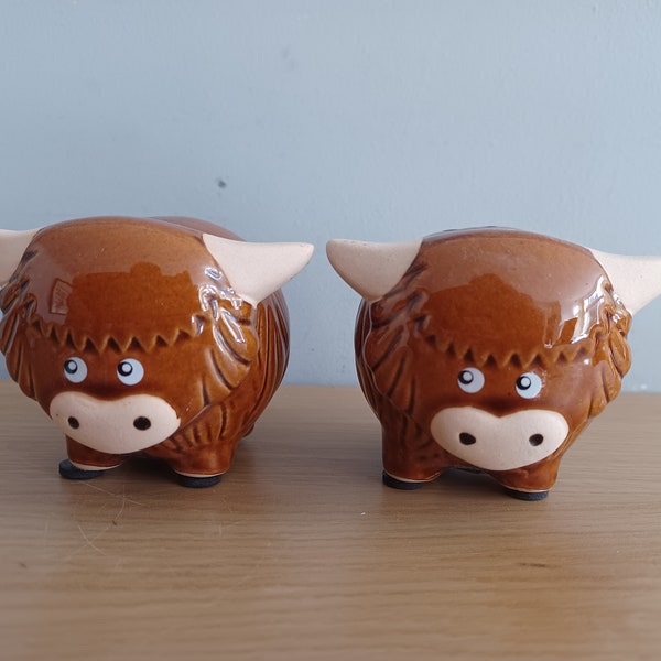 Highland Cow Novelty Salt & Pepper Pots 6cm Brown Stonewear NEW Free UK Postage