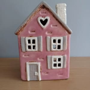 Village Pottery Ceramic Pink House With Shutters Tea Light Holder  Gift 16cm NEW Free UK Postage