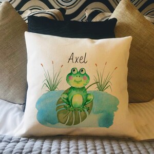 Personalised Frog Country Canvas Cushion - Customised Wildlife Linen Cushion - Woodland Animal Cushion Cover with Inner Filler