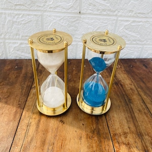 Antiques Brass Finish 5 Minutes Sand Timer Hour Glass Decor ,6 inch, Height