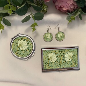 Ensemble cadeau mouron pour femme - Motif floral William Morris Art nouveau, boucles d'oreilles, miroir de poche, porte-cartes de visite, idée cadeau vintage