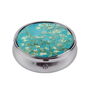 Portapillole con fiori di mandorlo, portapillole con opere di Vincent Van Gogh, portamedicinali tascabile con fiori blu, portagioie compatto, idea regalo per donna