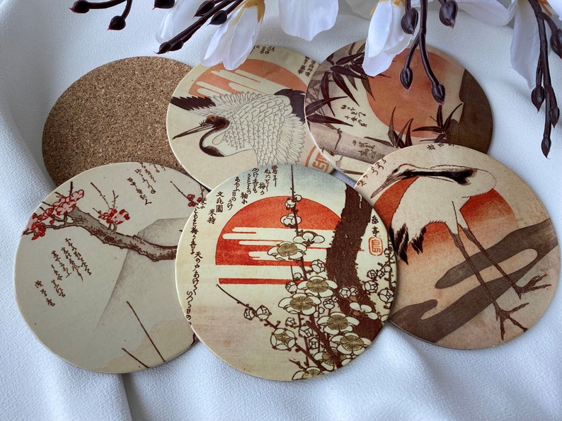 Onderzetters Set van 6 Vintage Japanse kunst vierkante ronde keramische onderzetters kranen Japanse vogels rijzende zon Sakura kurk onderzetters cadeau idee afbeelding 3