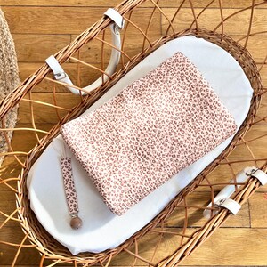 Baby blanket in cotton gauze and fur. image 5