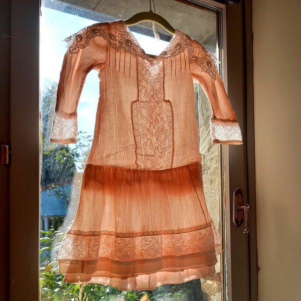 1920s pink silk crepe and lace children's dress for 3 year old