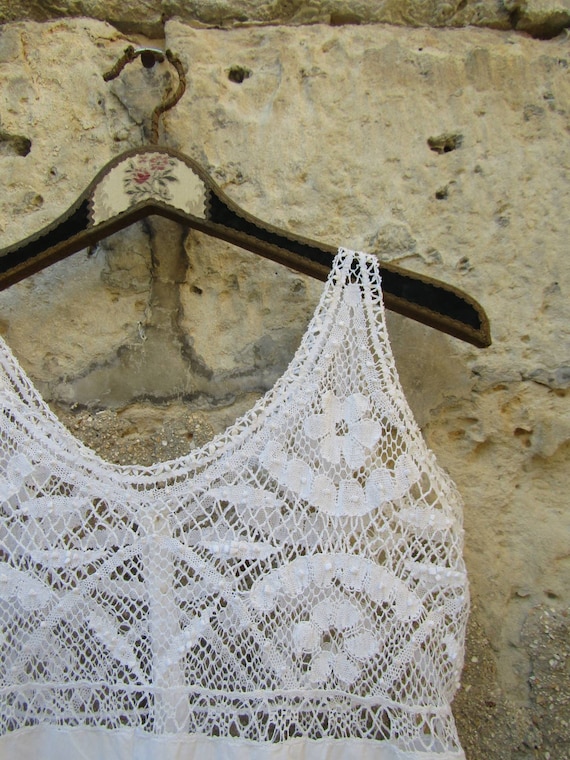 Antique French linen dress with cotton bobbin lace - image 2