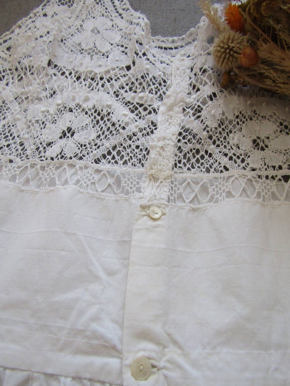 Antique French linen dress with cotton bobbin lace - image 7