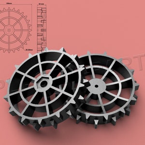Puede incluir: Dos engranajes de metal negro con un diámetro de 28 mm y un grosor de 18 mm. Los engranajes tienen un agujero central hexagonal y están entrelazados.