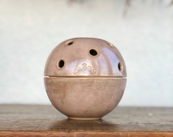 Meditation gift,  Palo santo burner, World incense burner, Globe shaper gift incense, Minimalist design incense burner