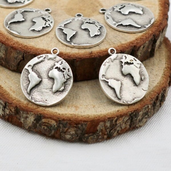 Disc Earth Charm, Silver World Charms, Coin Globe Charm, Round Planet Pendant, Charm for Jewelry Making, Earth Day Charm, 10 Pcs, ZU887