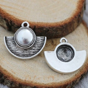 Tribal Half Circle Charms, Semi Circle Charms, Silver Half Circle Pendant, Silver Geometric Charm, Half Moon Pendant, 10 Pcs, ZU114 AS