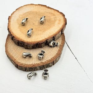 Antique Silver Fish Charms: Sea Life Beads for Jewelry (10 Pcs)