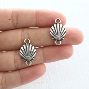 silver shell connector charms, Shell Charm With 2 Loops, Sea shell jewelry findings, Seashell connector, Jewelry Making, 10 Pcs, ZU547 AS