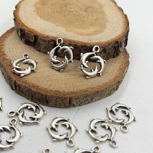 Silver Cute Dolphin Charms, Dolphin Charms for Jewelry Making, Beach Themed Bracelets and Necklaces, Ocean Life Charm Jewelry, 10 Pcs, ZU45