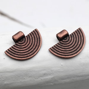 10 Semi-Circle Charms for Jewelry Making, Geometric Jewelry Charms, Half Circle Pendant, Pendant for DIY Crafting, Modern Boho Charm, ZU1039