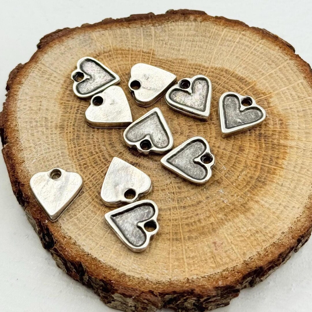 Antique Silver Tiny Heart Bezel Charms: Resin Pendant Blanks, 12mm